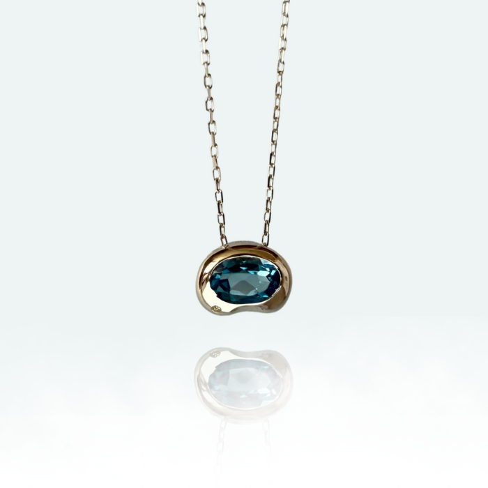 K10WG/ブルートパーズ Beansペンダント